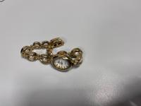 CS354/2024 WOMEN&#039;S WATCH WITH PEARLS ON THE STRAP